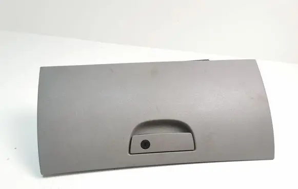 Chrysler 300 - 300C Glove box 1054231AA