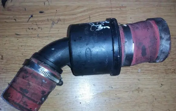 Ford Focus Intercooler hose/pipe 1m5q9f764aa D36ZA