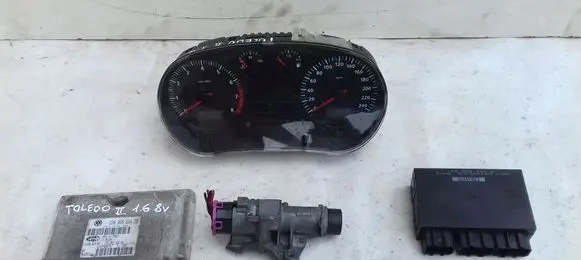 Seat Leon (1M) Engine ECU kit and lock set 036906034DS