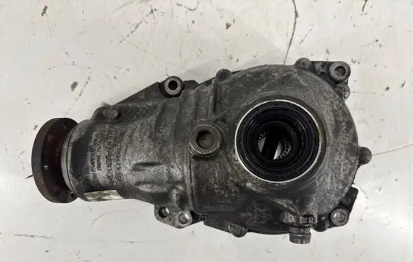 BMW X1 E84 Front differential 7533433 7533434 31517533433