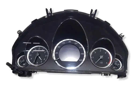 Mercedes-Benz E W212 Speedometer (instrument cluster) A2129003109DD A2129003109