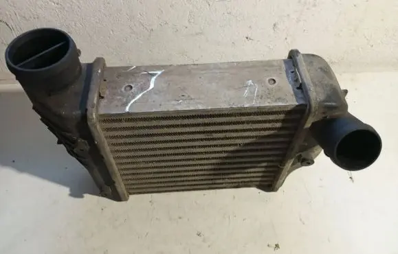 Audi A6 S6 C6 4F Intercooler radiator