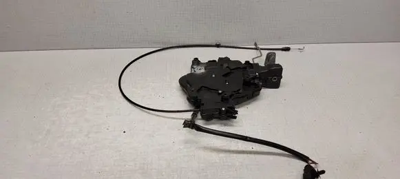 Volkswagen Transporter - Caravelle T5 Sliding door lock 7H0843654CC