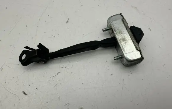 Lexus IS 220D-250-350 Front door check strap stopper