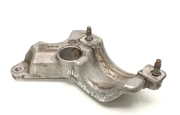 Ford Fiesta Driveshaft support bearing bracket C1B73K305AB