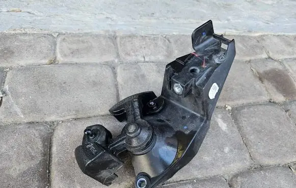Opel Mokka B Gear selector/shifter in gearbox 1000705224 1000757454