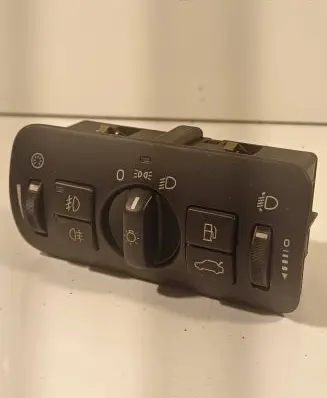 Volvo XC70 Light switch 30739415
