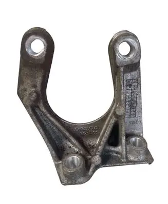 Volvo XC60 Front differential bracket 30713236