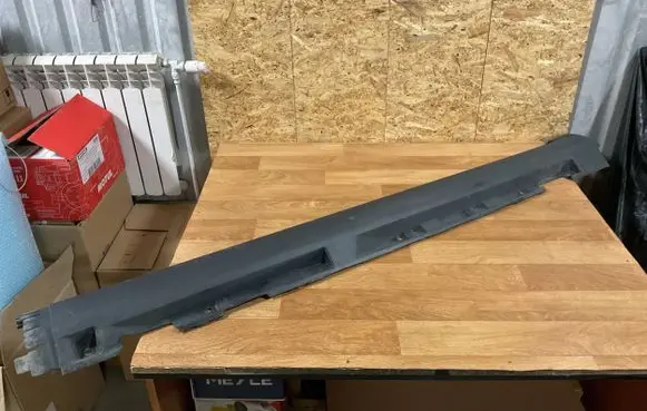 Volvo V50 Sill 30698906