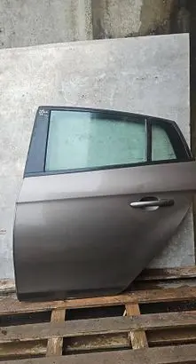 Fiat Bravo Rear door