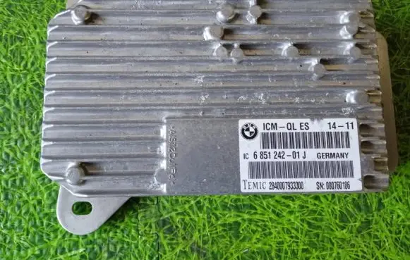 BMW 7 F01 F02 F03 F04 Other control units/modules 6851242 000760186 2840007933300