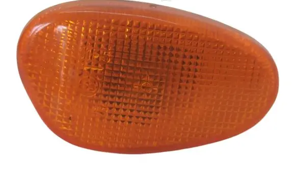 Front fender indicator light