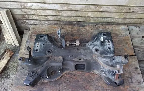 Citroen Jumpy Front subframe