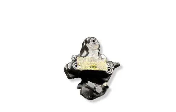 Mercedes-Benz CLS C218 AMG Fuel injection high pressure pump A6420108707