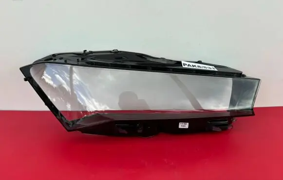 Skoda Superb B9 Headlight/headlamp 3P1941016