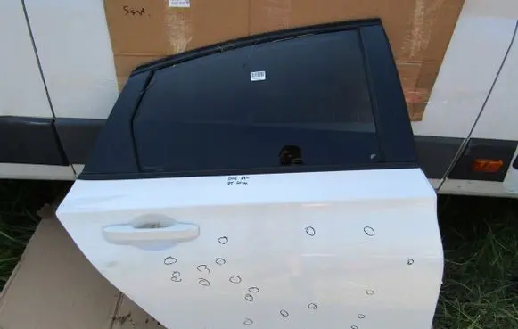 Honda Civic XI Rear door