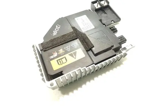 Mazda 6 Voltage converter/converter module GKK167Y60D K021614J17