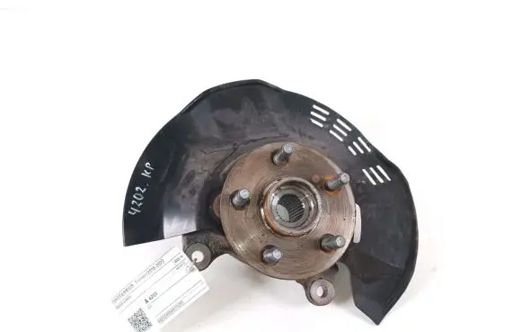 Front wheel hub