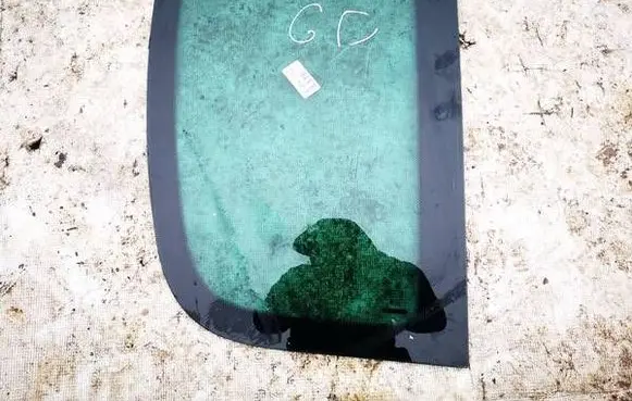 Skoda Roomster (5J) Rear side window as3