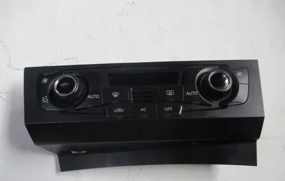 Audi A5 8T 8F Climate control unit 8T2820043M