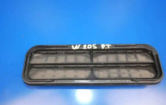 Mercedes-Benz C W205 Quarter panel pressure vent A2058301201