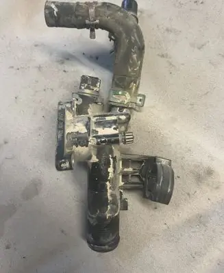 Thermostat/thermostat housing