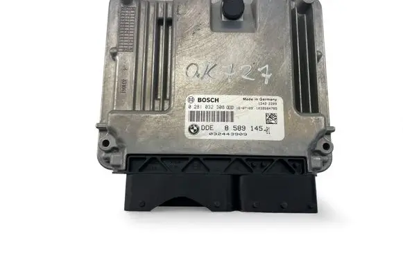 BMW 1 F20 F21 Engine control unit/module ECU 8589145 0281032308