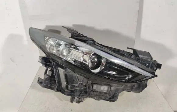 Mazda 3 Headlight/headlamp BCJH51030