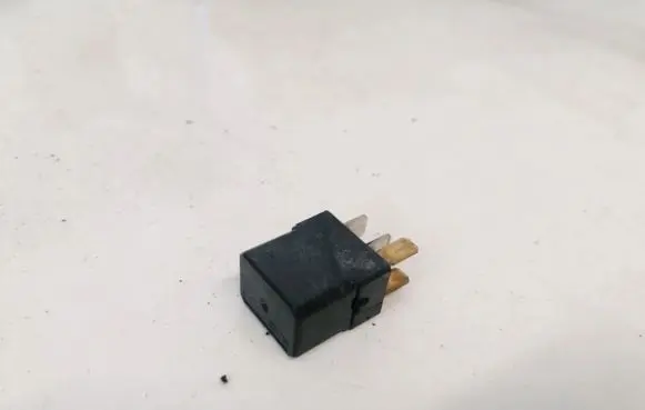 Nissan Murano Z50 Other relay acm33201