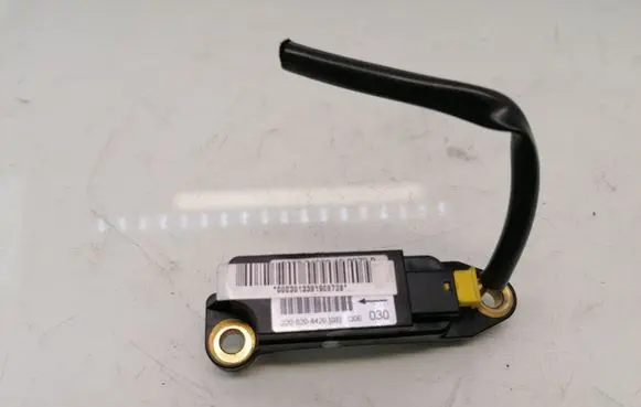 Mercedes-Benz S W220 Airbag deployment crash/impact sensor 2208204426