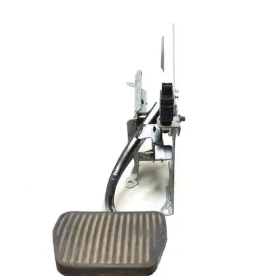 Volvo XC90 Brake pedal