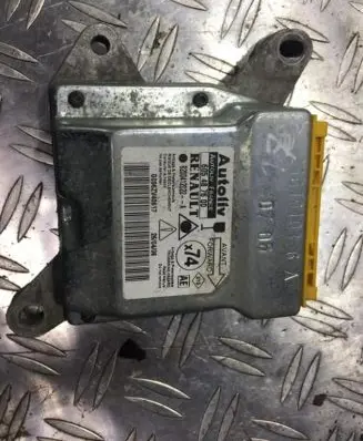 Renault Laguna II Airbag control unit/module 605487600 8200412022a