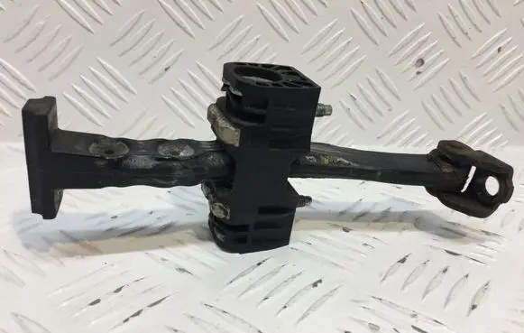 Opel Astra H Front door check strap stopper 13107175
