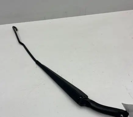 Volvo V70 Windshield/front glass wiper blade 8624269 182350