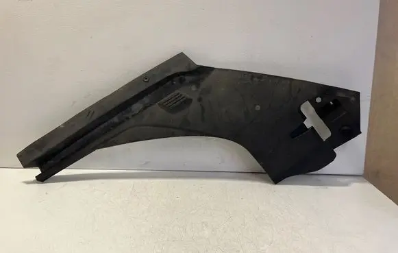 Audi Q7 4M Engine bonnet/hood lock trim molding 4M0805285A
