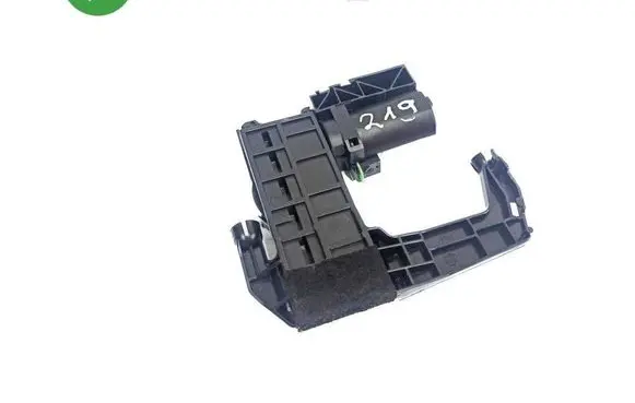 Mercedes-Benz CLS C219 Seat adjustment motor 0009700026 13499901296 901296