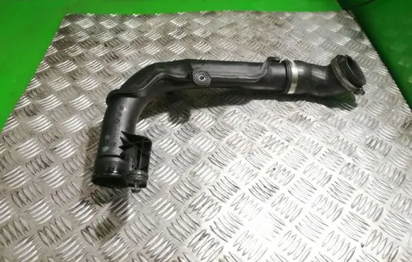 Volkswagen PASSAT CC Intercooler hose/pipe 1K0145770AE