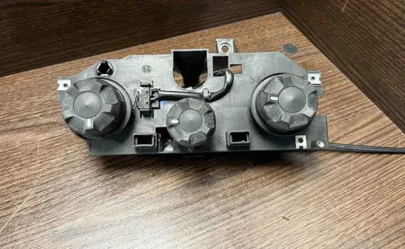 Iveco Daily 4th gen Climate control unit 568740100 53000800