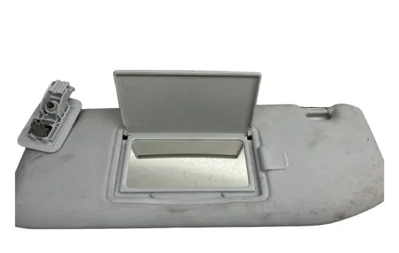 Peugeot 208 Sun visor
