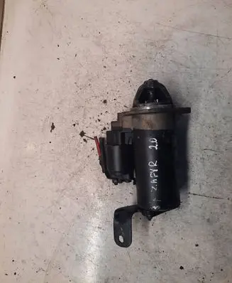 Opel Zafira A Starter motor 0001109615