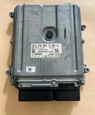 Mercedes-Benz CLS C218 X218 Engine control unit/module ECU A2789001300 0261S07813