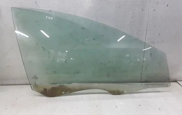 Citroen C5 Front door window glass four-door