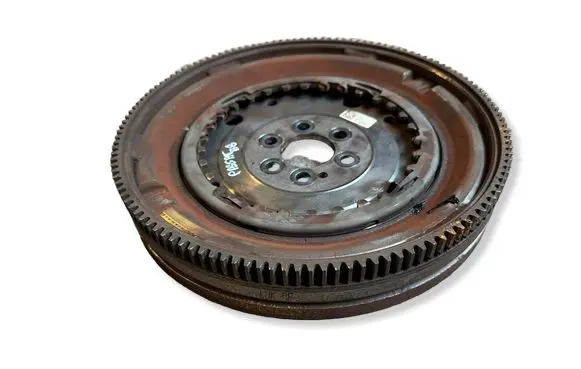 Volkswagen PASSAT B8 Flywheel 03L105266DP 160317 0010573
