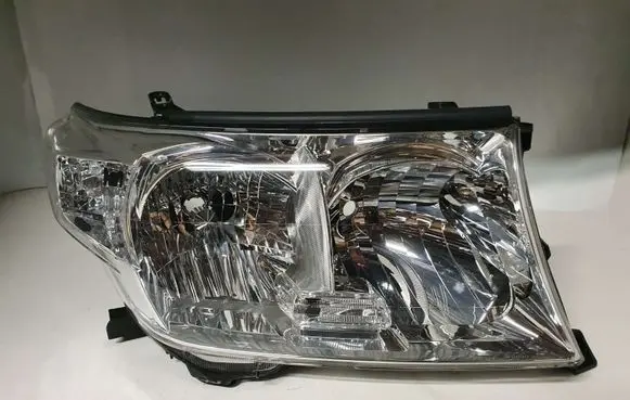 Toyota Land Cruiser (J200) Headlight/headlamp 60130 8113060C81