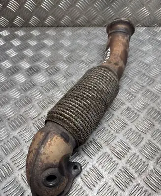 Mercedes-Benz A W176 Muffler pipe connector clamp 