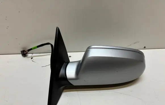 Audi A5 8T 8F Front door electric wing mirror 