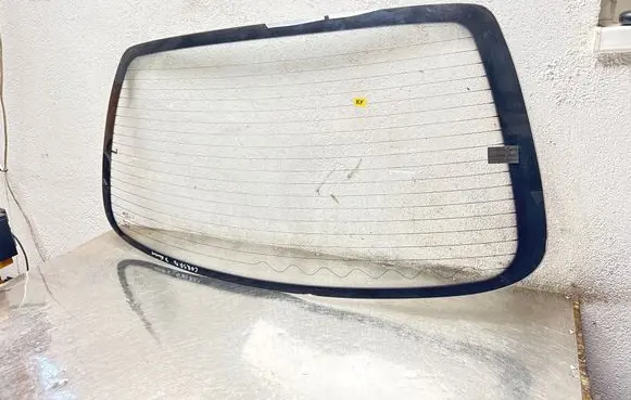 Opel Corsa B Rear windscreen/windshield window E243R000980 DOT36AS2M128