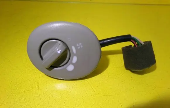 KIA Carnival Interior fan control switch 