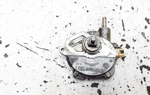 Vacuum pump
