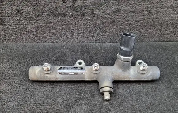Audi A6 S6 C6 4F Fuel main line pipe 059130089D